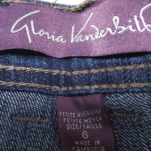 Gloria Vanderbilt blue jeans - Picture 6 of 8